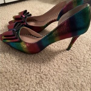 Betsey Johnson Multicolor Bow Heels size 9.5
